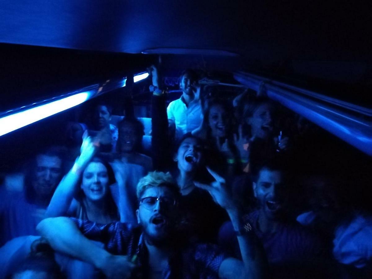 Alegrias Hostel Богота Экстерьер фото